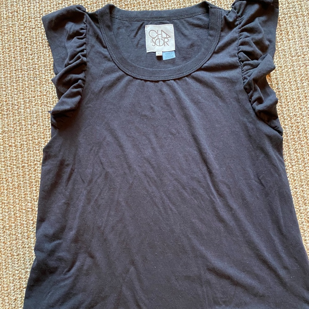 Ruffle sleeve chaser faded black t sleeveless